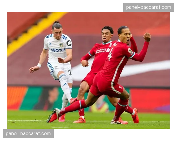 利兹联客场首胜曼联，法尔克盛赞历史性突破